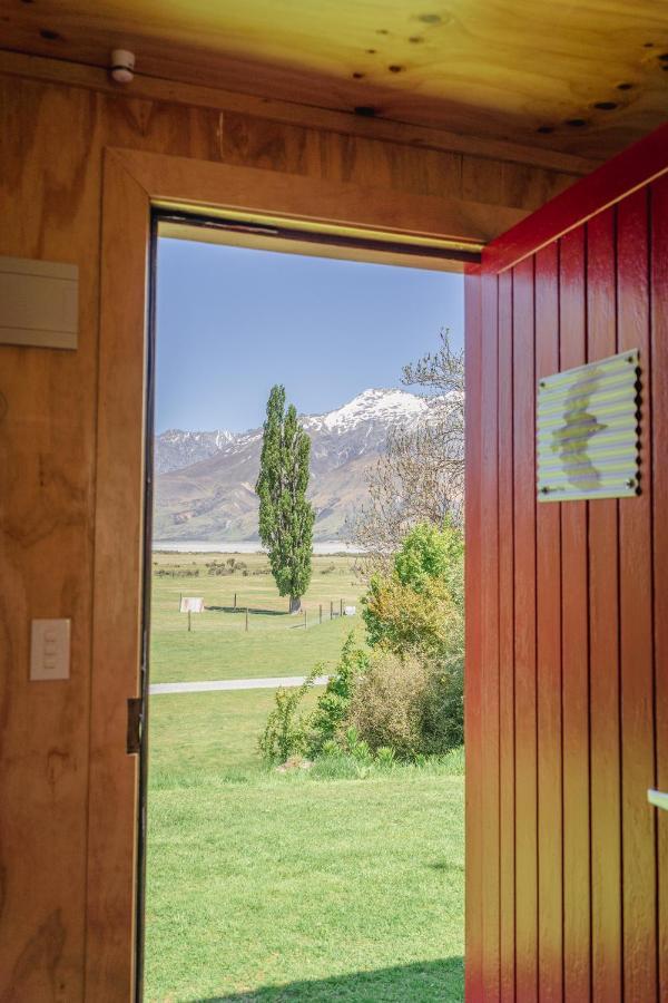 Mount Cook Station Huts Hotel Lake Tekapo Eksteriør billede
