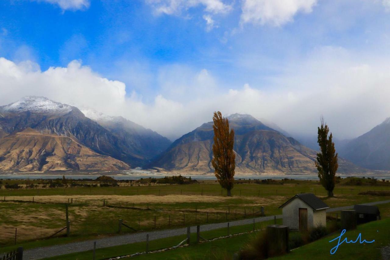 Mount Cook Station Huts Hotel Lake Tekapo Eksteriør billede